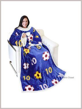 Sherpa Wearable Blanket with Sleeves and Pocket for Adults